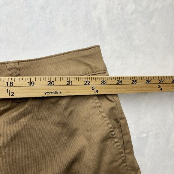 Lane Bryant Mid-Rise Chino shorts Women’s Sz 24 Khaki Brown NEW - Picture 2 of 8